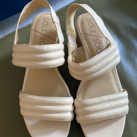 Sole Society Platform sandals. - Picture 2 of 4